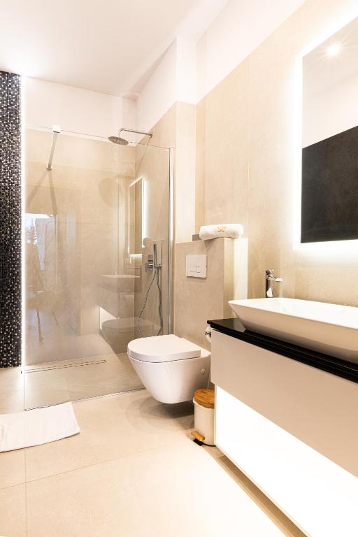 Skyline Luxury Villa with terrace jacuzzi and sauna Zakopane mountains Poland photo 3