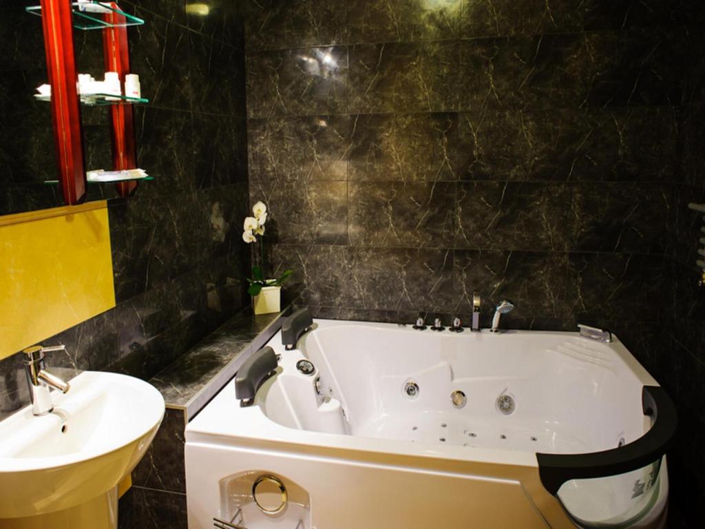 Hotel Sevilla photo 3