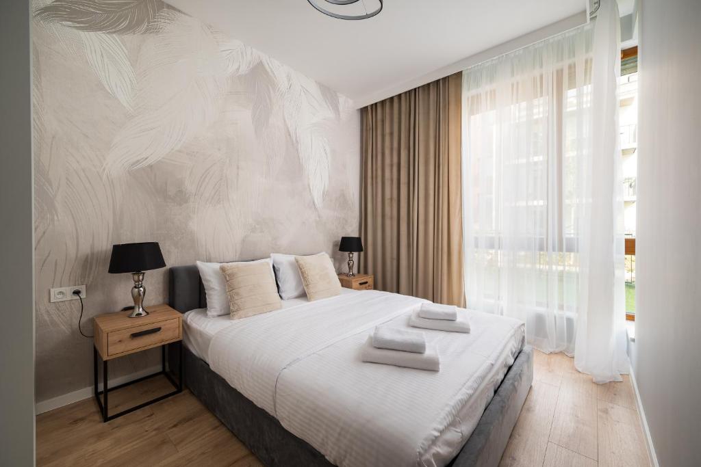 Wilanów Sarmacka Apartment with Garden by BookingHost — photo 1