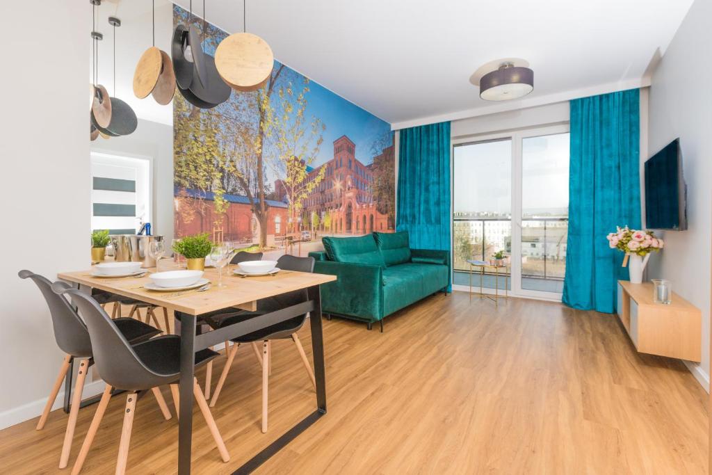 Royal Manu Apartment NETFLIX — photo 1