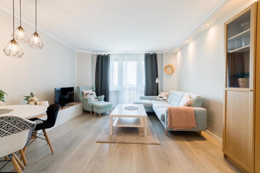 Winogrady Stylish Apartment by BookingHost — photo 1
