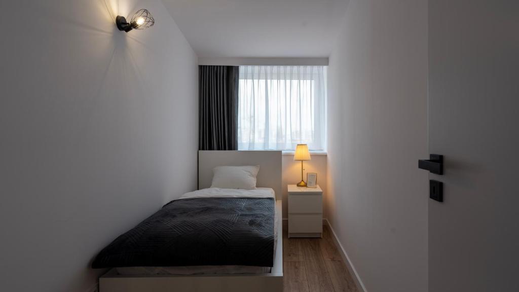 EcoStay Kasztanowa 18 - 3 Bedroom Business House with Parking photo 2