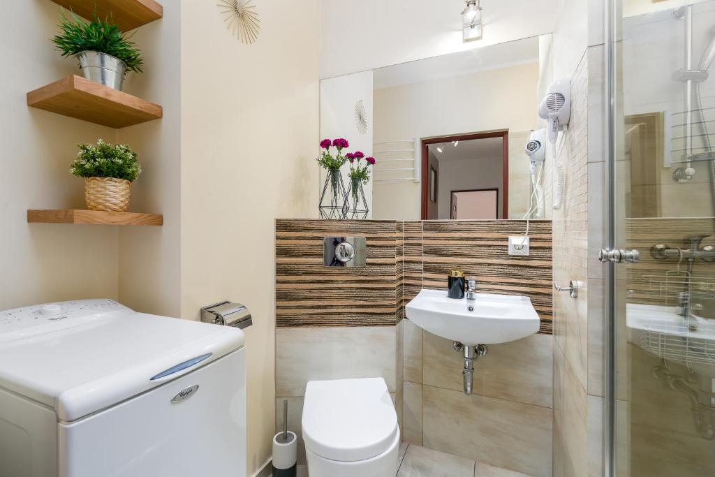 Sleepway Apartments - Garbary 95-75D photo 3