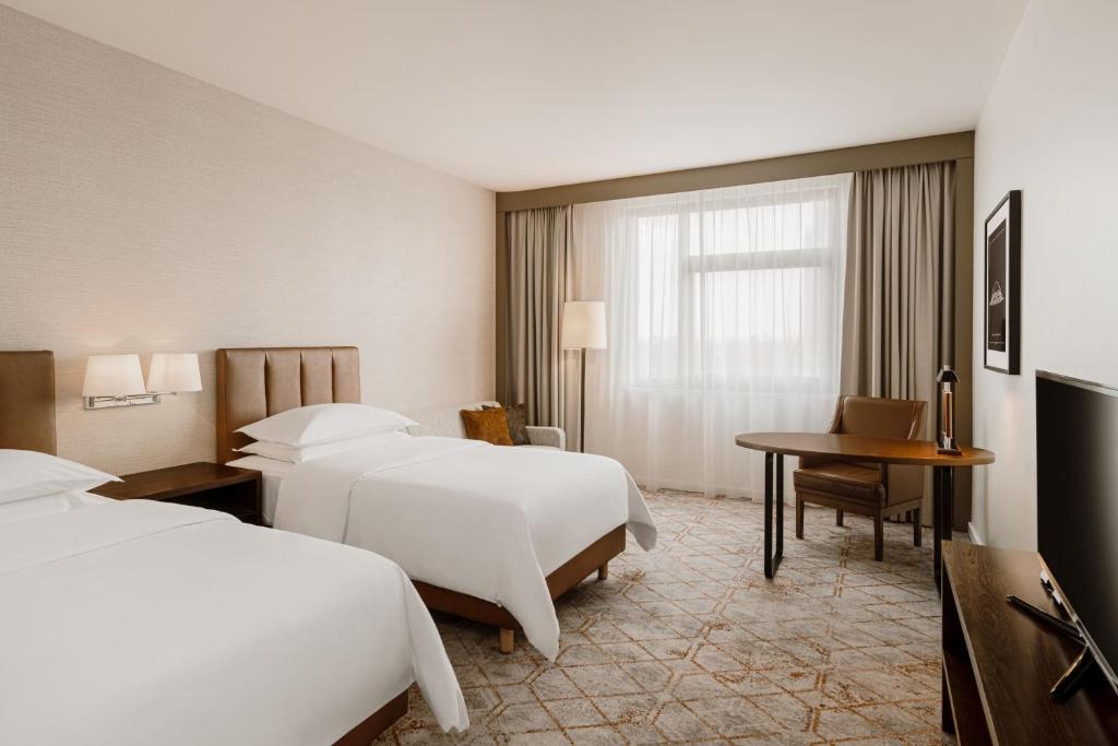 Sheraton Poznan Hotel photo 2