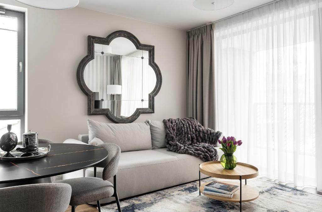 Scala Suites with Parking by Lion Apartments — photo 1