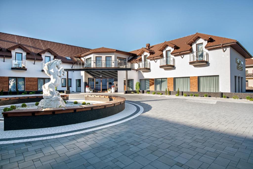 Hotel Sebory — photo 1