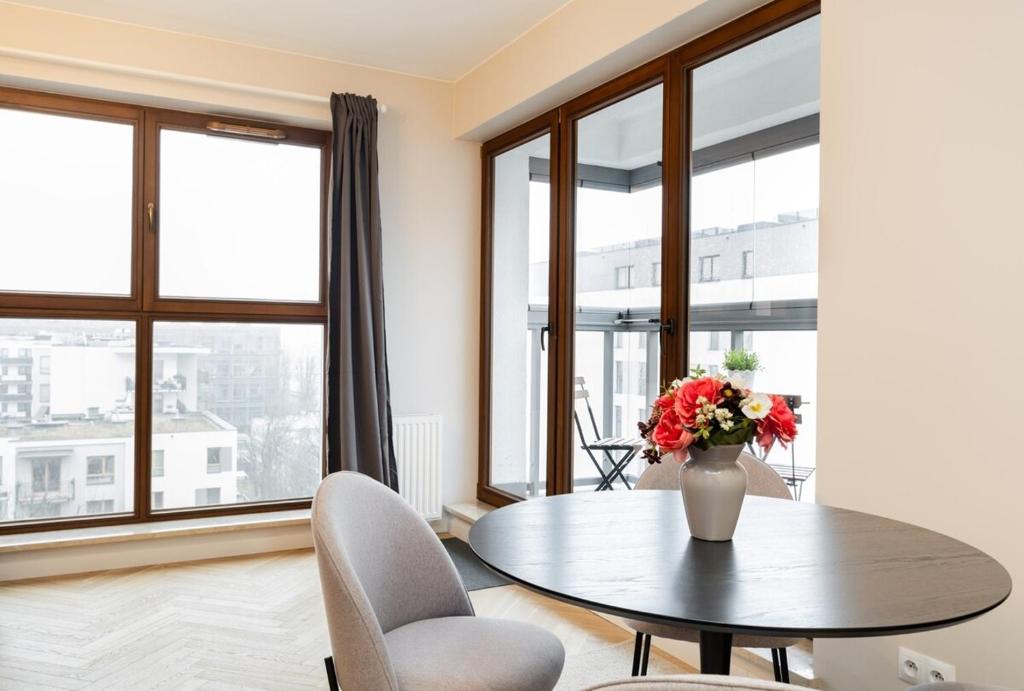 Superb Place to Live Mokotow 8th floor suite photo 3