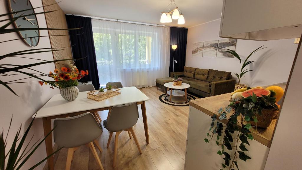 Trzypokojowy apartament z parkingiem photo 2