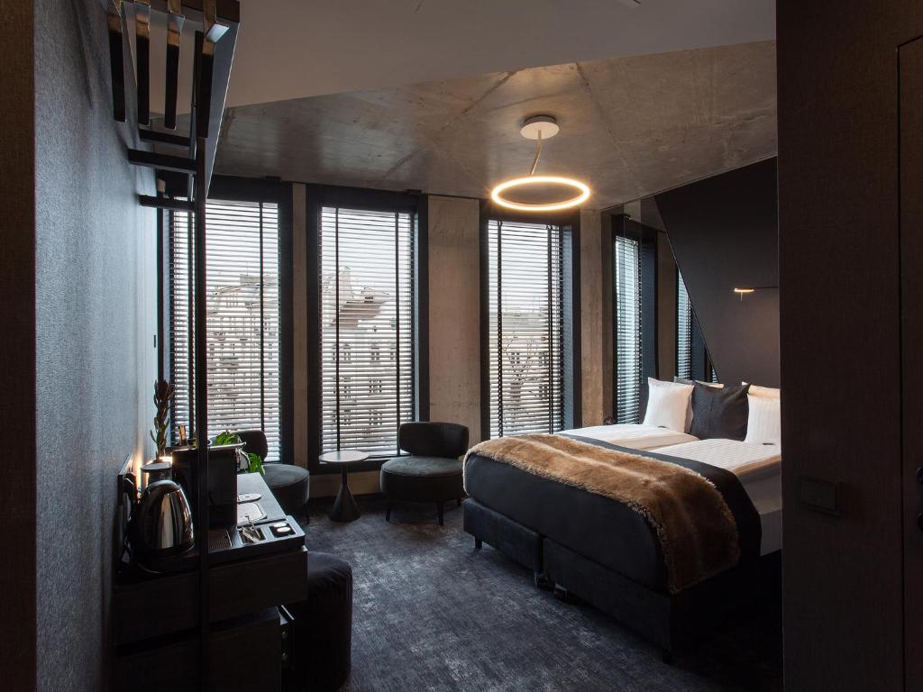 The Loft Hotel Adults Only photo 2