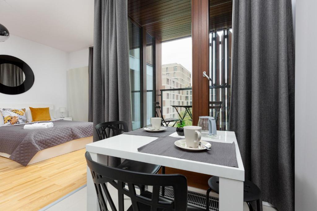 19 Dzielnica Apartamenty Warszawa by Noclegi Renters photo 2