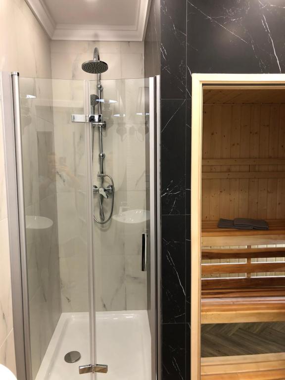 Family & Business Sauna Apartments Paderewskiego Centrum Downtown - 2 Bedroom with Private Sauna photo 3