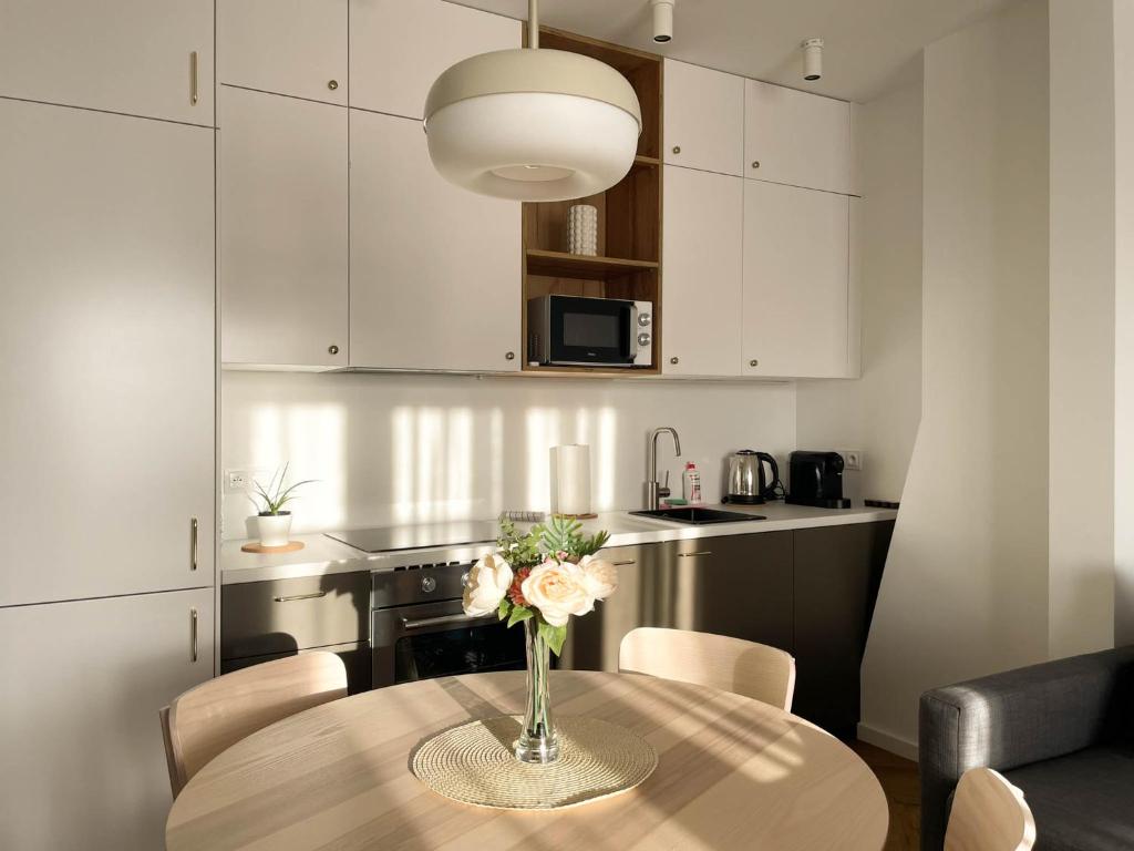 S45 APT by PROMODERO — photo 1