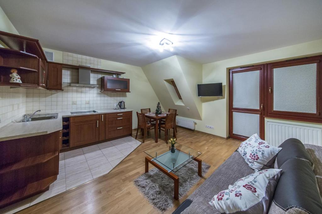Apart4You Apartament Meteor photo 3