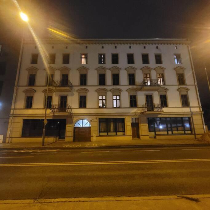 Sunset Studio - Free Parking - Fast Internet - Close to Everything photo 3