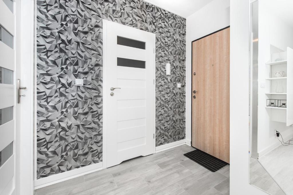 SuperApart Augustówka 73 "1BR Home with Balcony & Pet-Friendly" photo 3