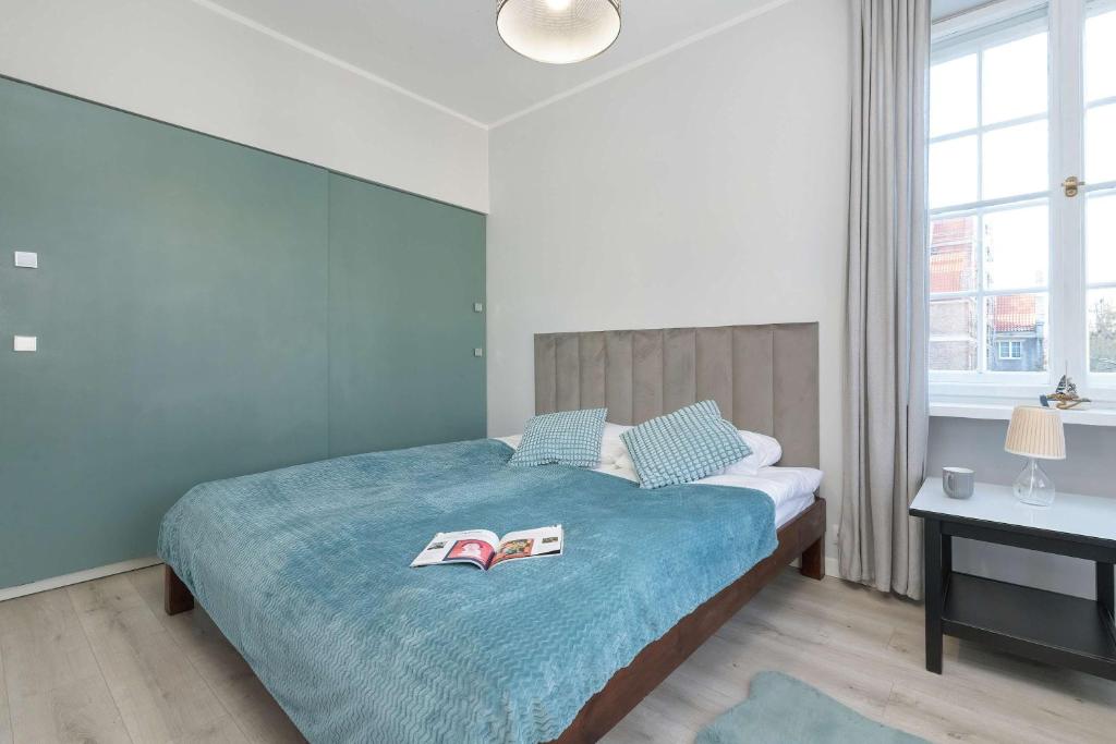 Jasny Apartament z Parkingiem Główne Miasto w Gdańsku by Noclegi Renters photo 3