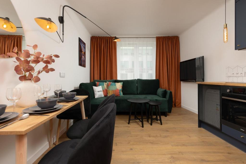 Stylish Apartment Warsaw Downtown by Noclegi Renters — photo 1