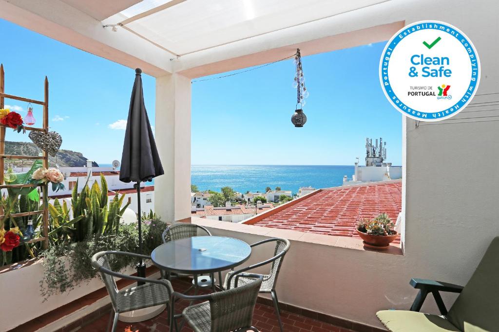 B65 - Casa Le Ferreira in Praia da Luz — photo 1