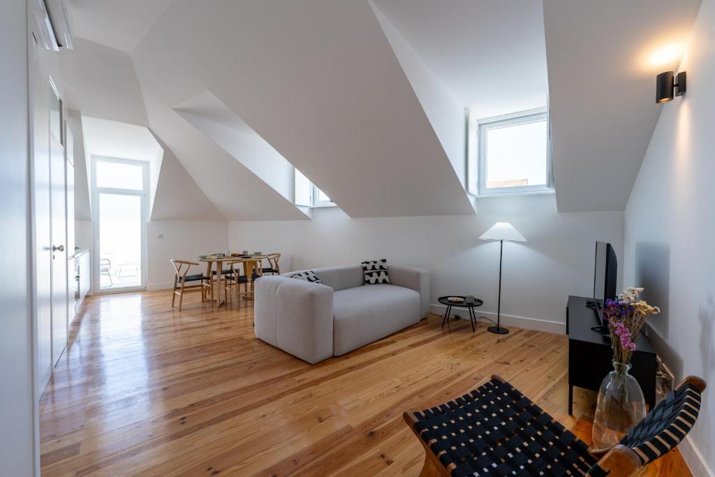 Sunny Lisbon Apartments by Soulplaces photo 3