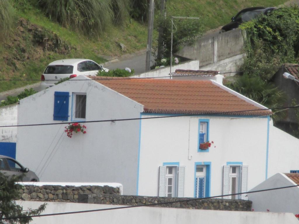 Ribeira da Praia House — photo 1