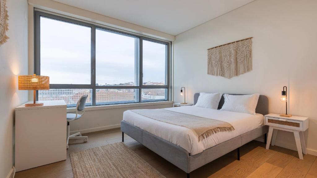 River View 1BDR Apartment by LovelyStay photo 2