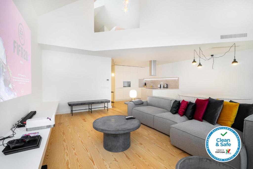 WHome | LS48 Prime Location Luxury Duplex — photo 1