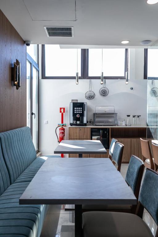 Zurin Charm Hotel photo 2