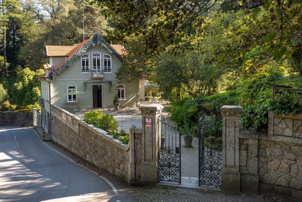 The Grove Houses photo 2