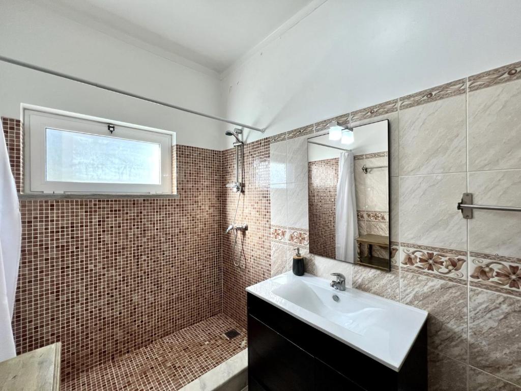 Tavira Vila Formosa 3 With Pool by Homing photo 3