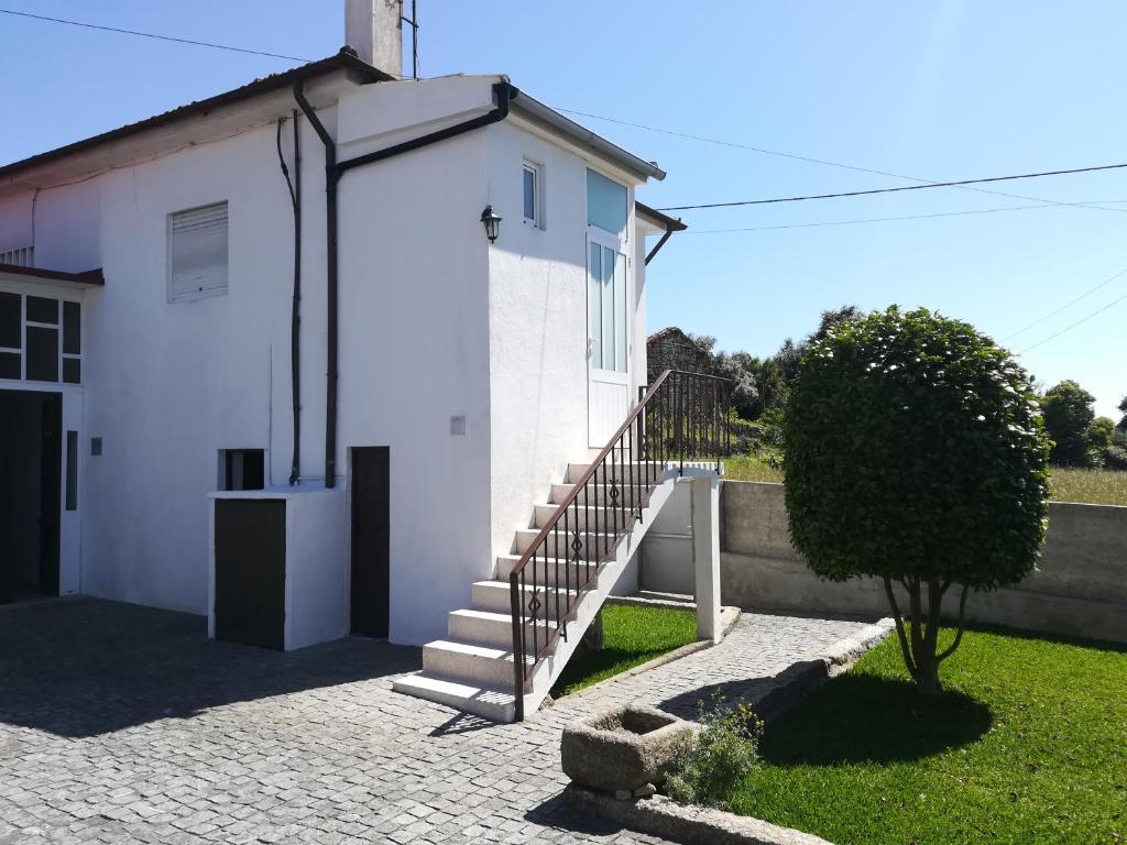 Santo Tirso Holidays Home — photo 1