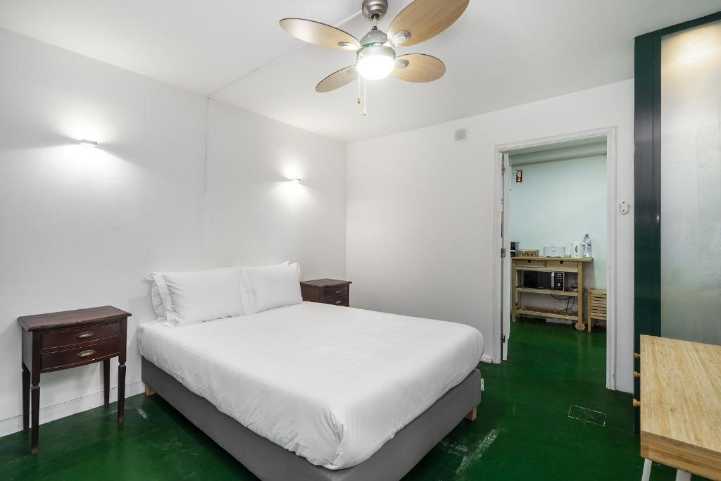 WHome Central 2-Bedroom Loft perfect to Explore Lisbon photo 2