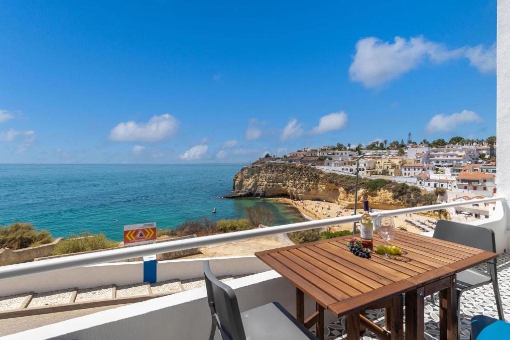 Stars - Apartment with a breath-taking view — photo 1