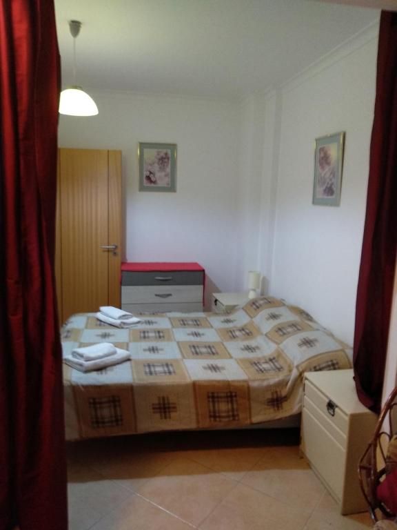 St James Apartment photo 2