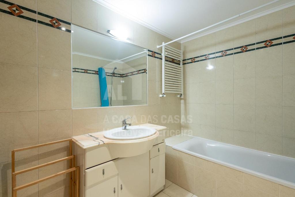 Sonho Azul Apartment by ACasaDasCasas photo 3