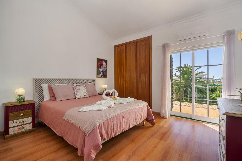 Rosal Beach House photo 2