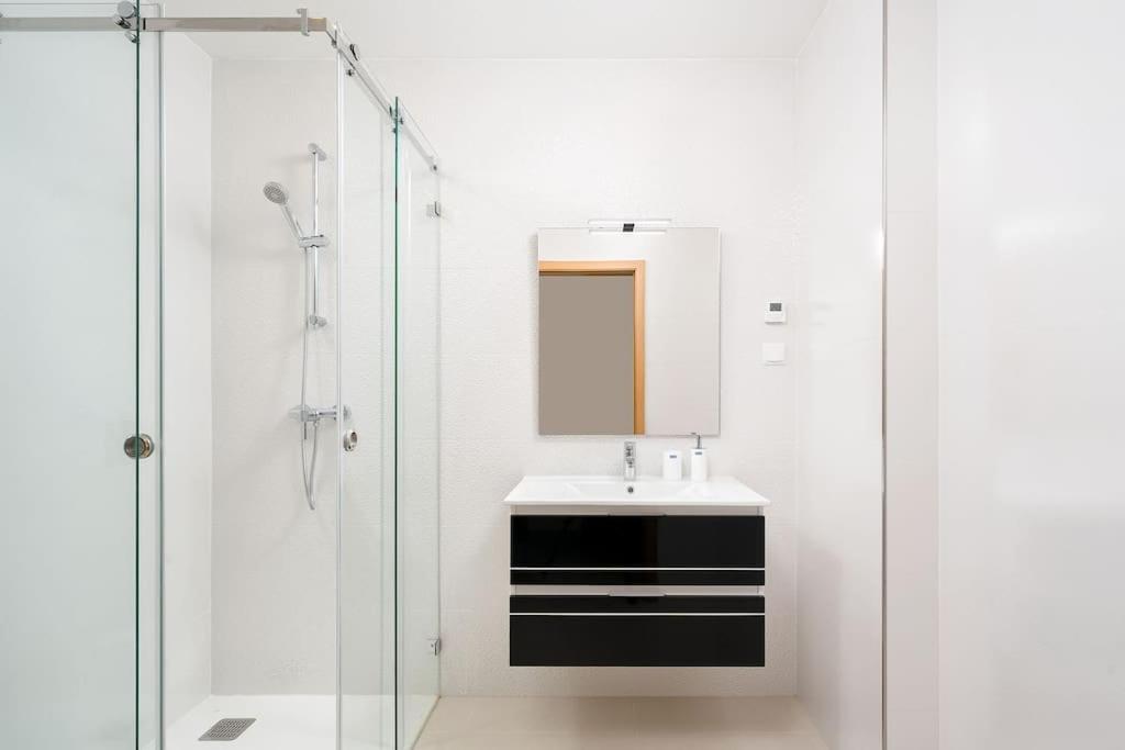 Sunset View Luxury Lagos Apartment photo 3