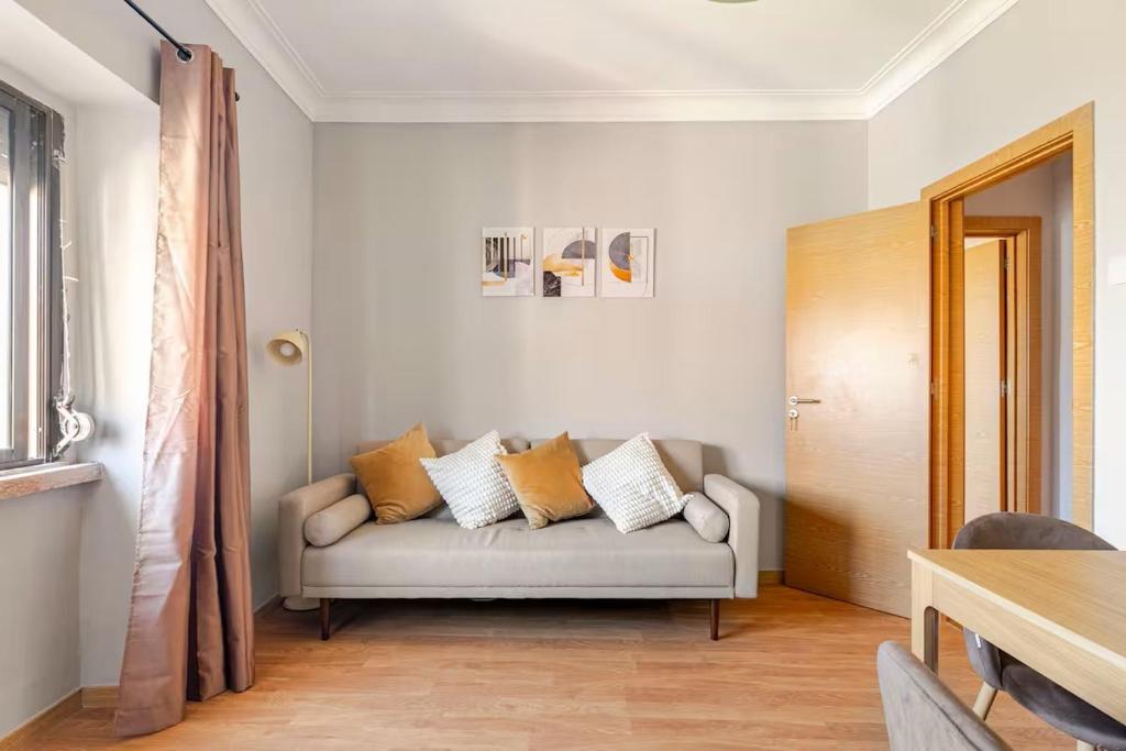 Booking.com: Hotels in Amadora. Book your hotel now! photo 2