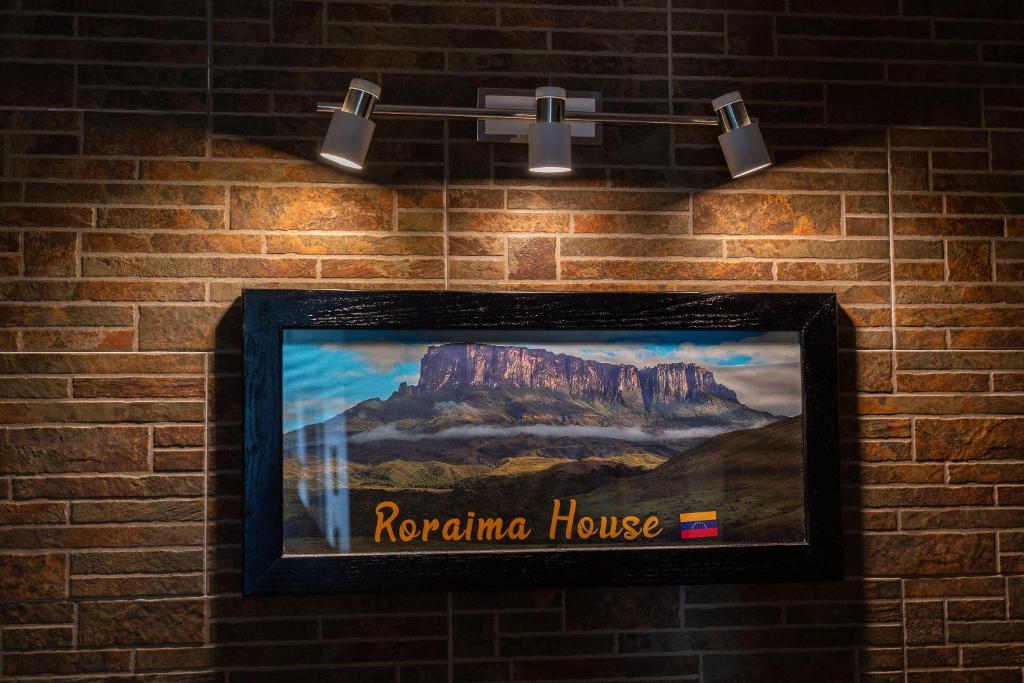 Roraima House - Private Pool & Garden photo 3