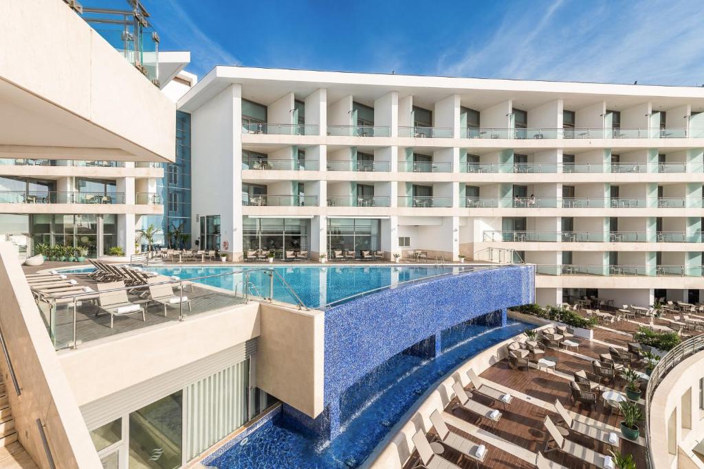 Sesimbra Oceanfront Hotel - Preferred Hotels and Resorts photo 2