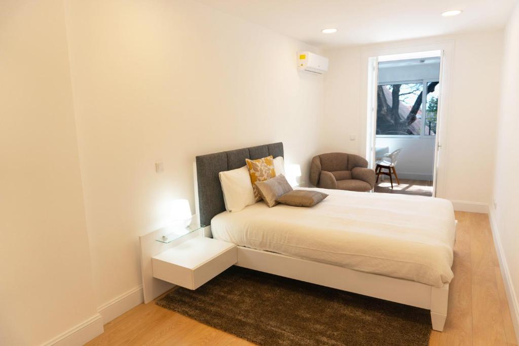 Superior Rentals - Downtown Villa photo 2