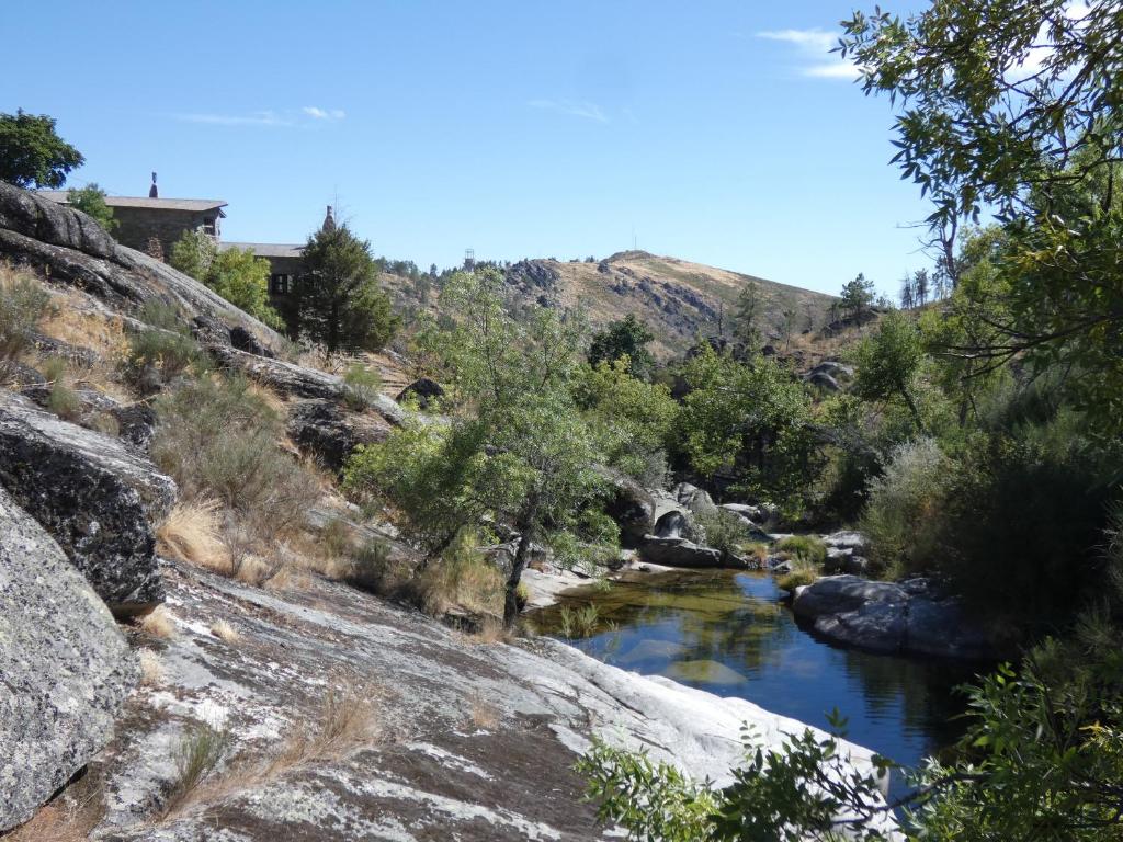 Salto do Lobo - Montain houses with private river photo 3