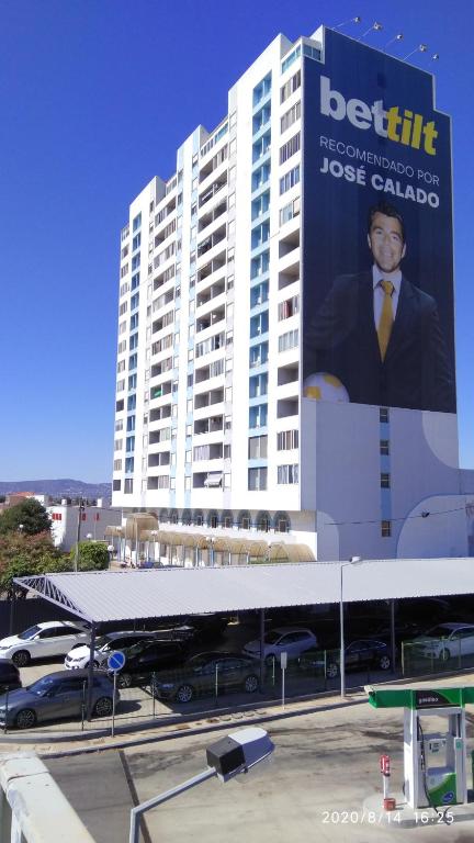 Ricardo Rolão Vista Mar - Edifício Oásis - Bedrooms — photo 1