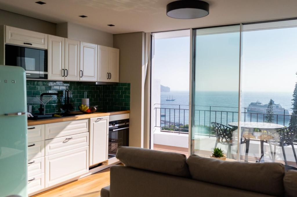 Rooftop Funchal I by Madeira Best Apartments photo 3