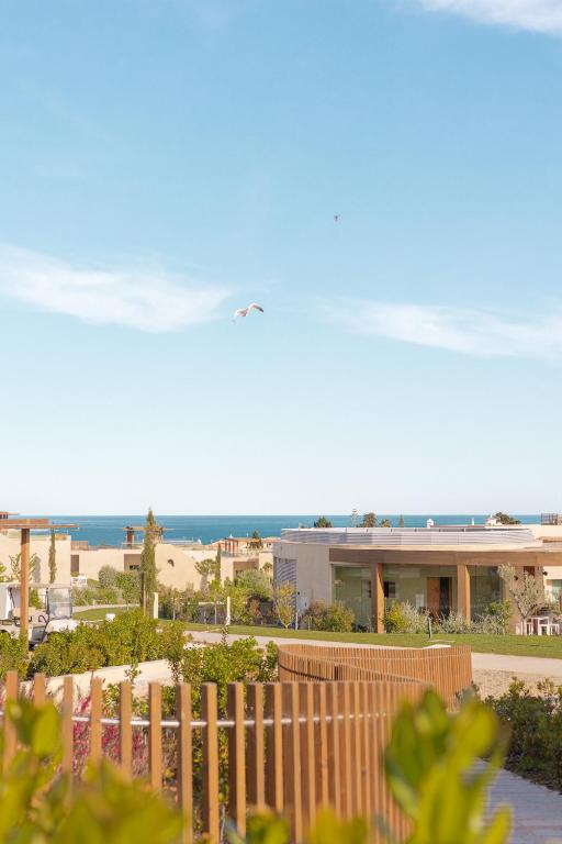 White Shell Beach Villas photo 2
