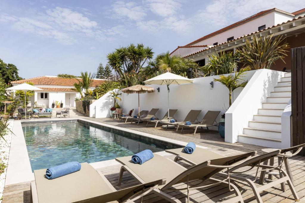 Estoril Contemporary Garden Villa by CadenzaLux — photo 1
