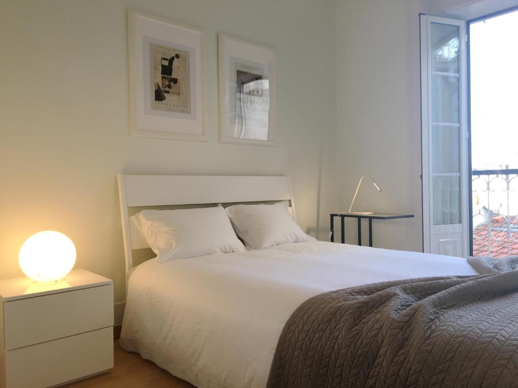 Room Atalaia - Bairro Alto — photo 1
