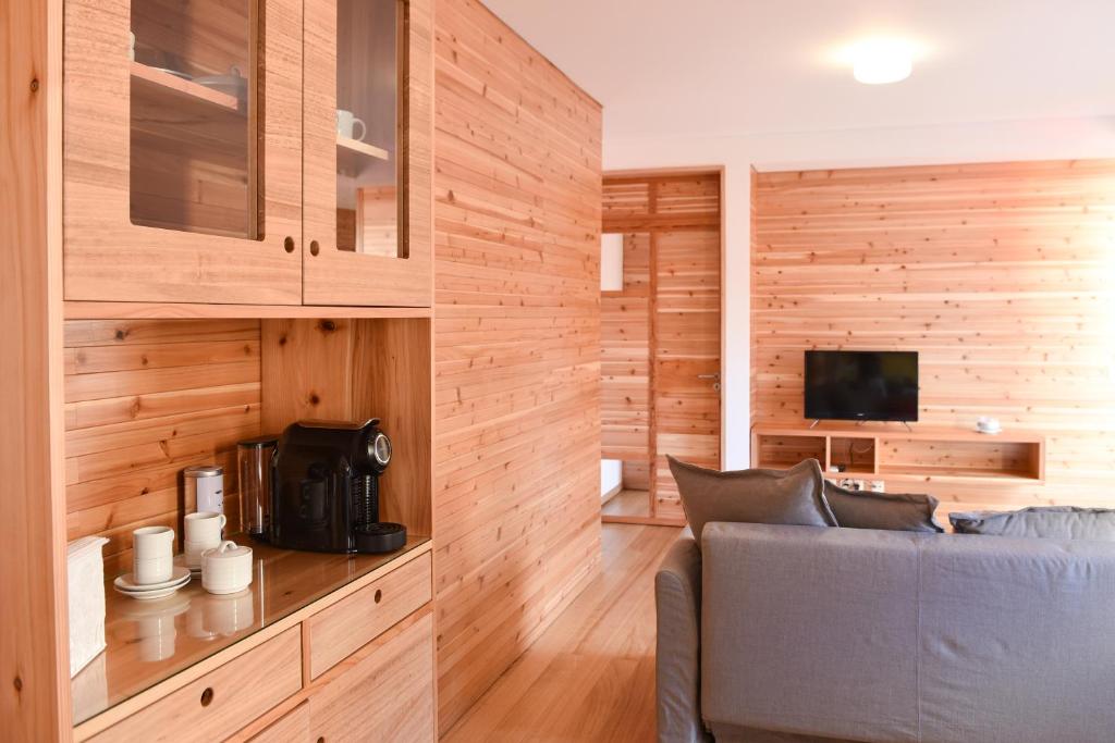 Porto Pim Bay photo 3