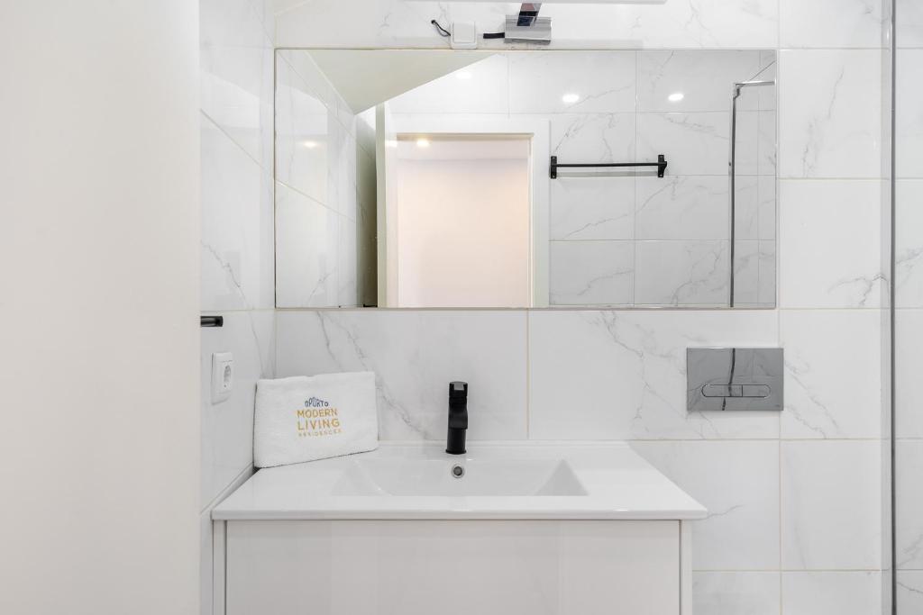 WHome Porto City Center Comfort & Stylishly Furnished photo 3