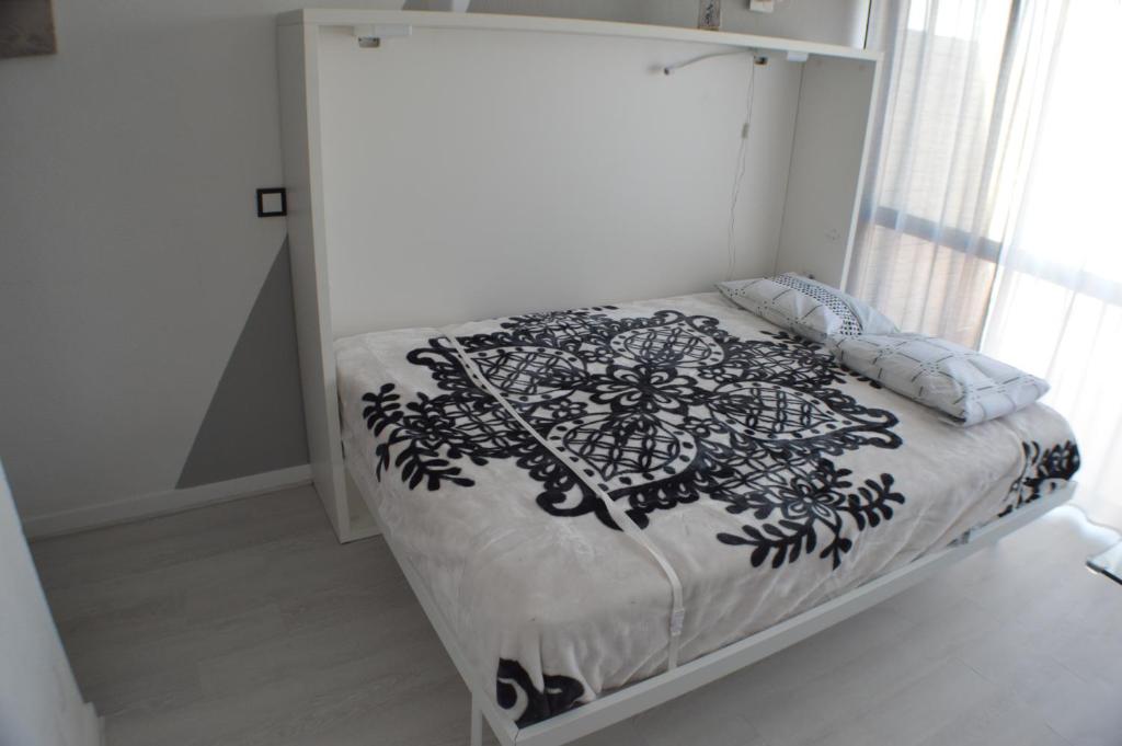 Joli STUDIO tout confort photo 2