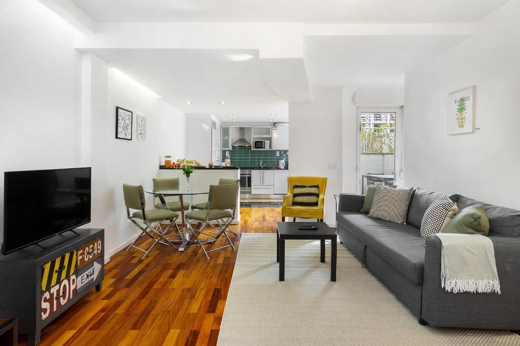WHome Central City Serenity: Entrecampos Terrace Haven — photo 1